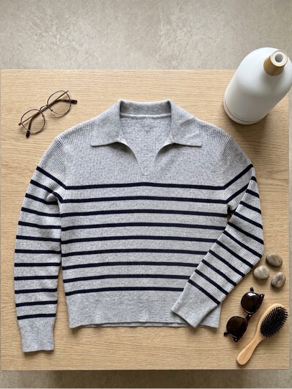 Uniqlo Women's Light Gray V-Neck Collared Stripe Sweater